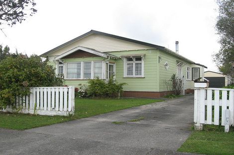 Photo of property in 24 Derby Street, Feilding, 4702