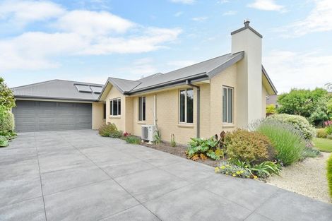 Photo of property in 15 Kensington Avenue, Rangiora, 7400