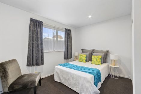 Photo of property in 2/264 Hills Road, Mairehau, Christchurch, 8013
