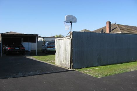 Photo of property in 17 Mcintyre Street, Shirley, Christchurch, 8013