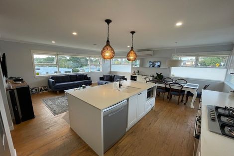 Photo of property in 20 Glendene Avenue, Glendene, Auckland, 0602