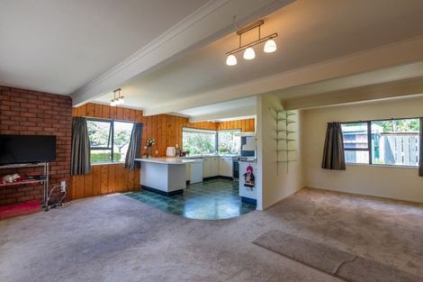 Photo of property in 21 Oriwa Crescent, Otaki, 5512