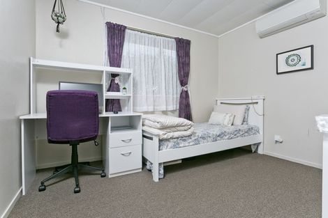 Photo of property in 4/85 Hutchinson Avenue, New Lynn, Auckland, 0600