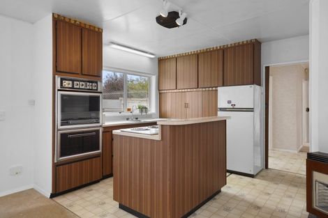 Photo of property in 21 Hall Grove, Ebdentown, Upper Hutt, 5018