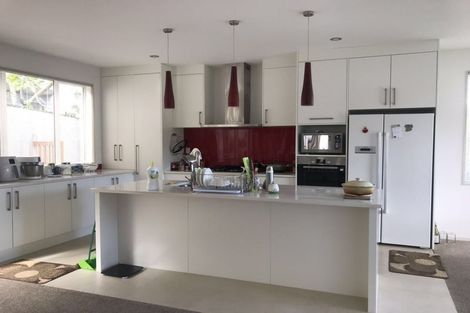 Photo of property in 20b Jellicoe Road, Murrays Bay, Auckland, 0630