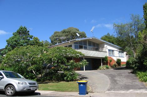 Photo of property in 15 Vandeleur Avenue, Birkdale, Auckland, 0626