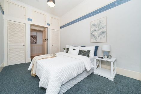 Photo of property in 9 Weston Avenue, Roslyn, Palmerston North, 4414