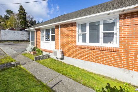 Photo of property in 1/29 Hillside Drive, Maoribank, Upper Hutt, 5018