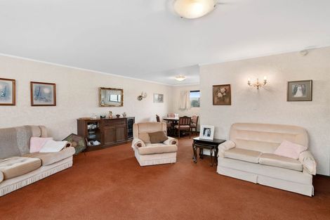Photo of property in 1b Peachgrove Terrace, Hillcrest, Rotorua, 3015