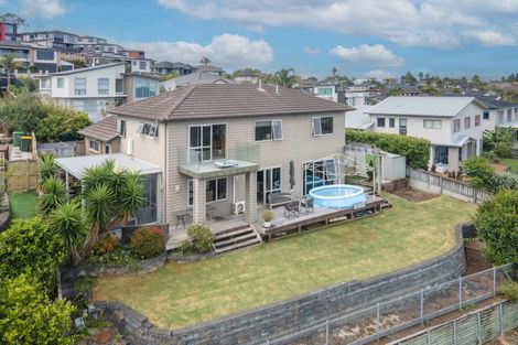 Photo of property in 8 Henriette Place, The Gardens, Auckland, 2105