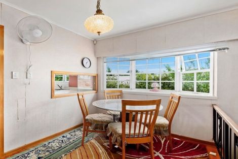 Photo of property in 5 Tiber Road, Forrest Hill, Auckland, 0620