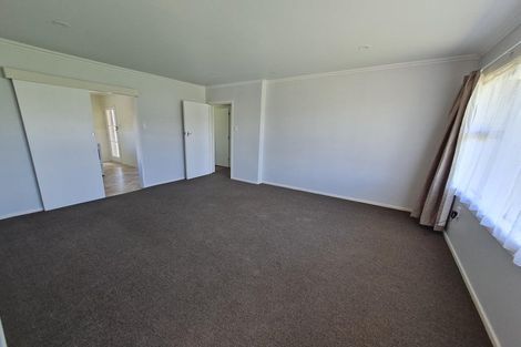 Photo of property in 15 Norma Place, Riverlea, Hamilton, 3216
