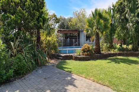 Photo of property in 4 Mahia Place, Kelvin Grove, Palmerston North, 4414