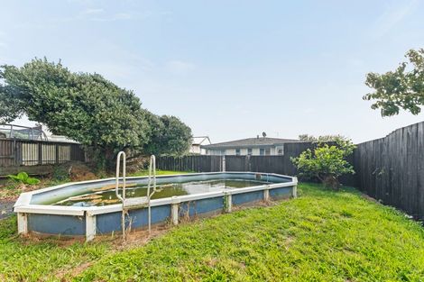 Photo of property in 16 Mayne Street, Waitara, 4320