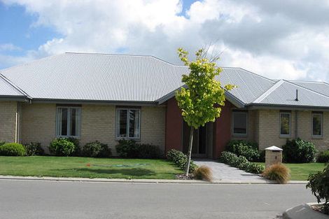 Photo of property in 1 Elmwood Drive, Prebbleton, 7604