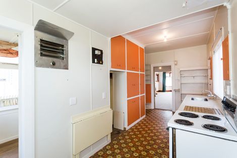 Photo of property in 74 Cutten Street, South Dunedin, Dunedin, 9012