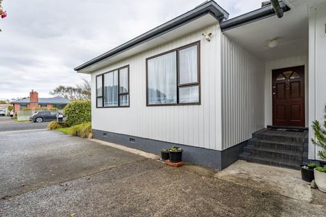 Photo of property in 74 Helmsdale Street, Waverley, Invercargill, 9810