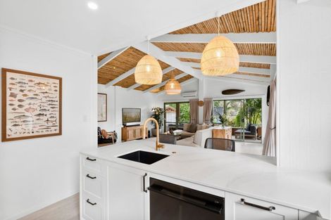 Photo of property in 12 Margaret Street, Mangawhai Heads, Mangawhai, 0505