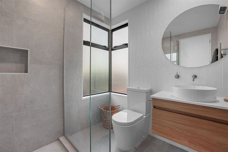 Photo of property in 91 Innes Road, St Albans, Christchurch, 8052