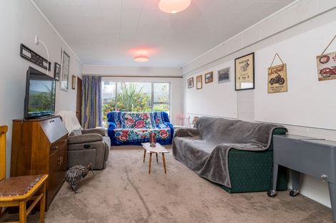 Photo of property in 5 Clyde Street, Kinmont Park, Mosgiel, 9024