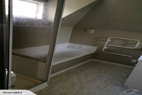 Photo of property in 70a Straven Road, Fendalton, Christchurch, 8014