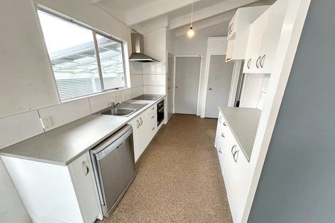 Photo of property in 7 Matai Street, Castlecliff, Whanganui, 4501