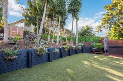 Photo of property in 4 Blue Heron Rise, Stanmore Bay, Whangaparaoa, 0932