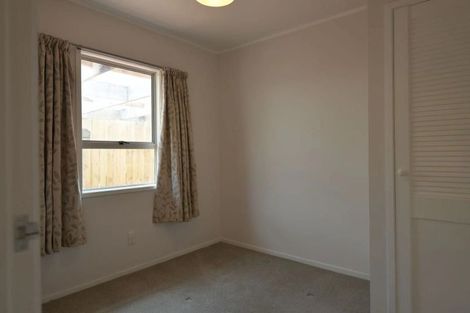 Photo of property in 12 Spargo Road, Massey, Auckland, 0614