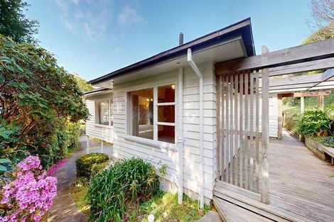 Photo of property in 12 Delhi Crescent, Khandallah, Wellington, 6035