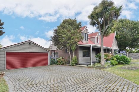 Photo of property in 101 Waratah Street, Avondale, Christchurch, 8061