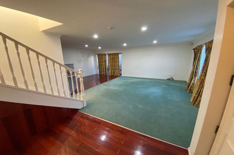 Photo of property in 44a Larne Avenue, Pakuranga Heights, Auckland, 2010
