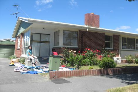 Photo of property in 4 Lochee Road, Upper Riccarton, Christchurch, 8041