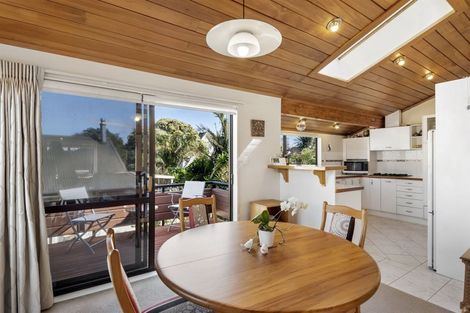 Photo of property in 3/11 Faulkner Road, Northcote Point, Auckland, 0627