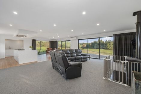 Photo of property in 706 Whangamata Road, Kinloch, Taupo, 3377