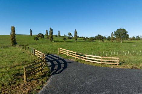 Photo of property in 119 Buckland Road, Mangere East, Auckland, 2024