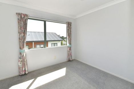 Photo of property in 21 Charlotte Street, Stanmore Bay, Whangaparaoa, 0932