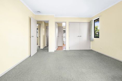 Photo of property in 12 Farnham Close, Rototuna North, Hamilton, 3210