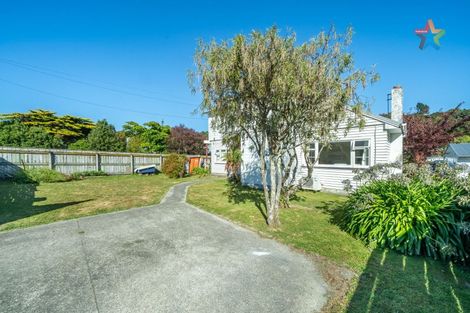 Photo of property in 88 Stokes Valley Road, Stokes Valley, Lower Hutt, 5019