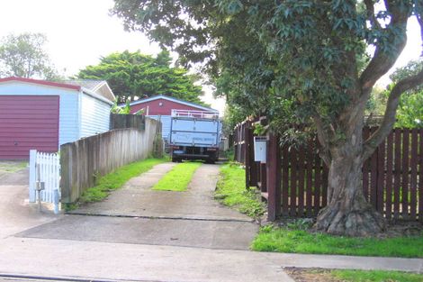 Photo of property in 3 Pulman Place, Clover Park, Auckland, 2019