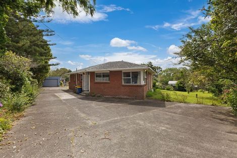 Photo of property in 10 Avalon Place, Glenfield, Auckland, 0629