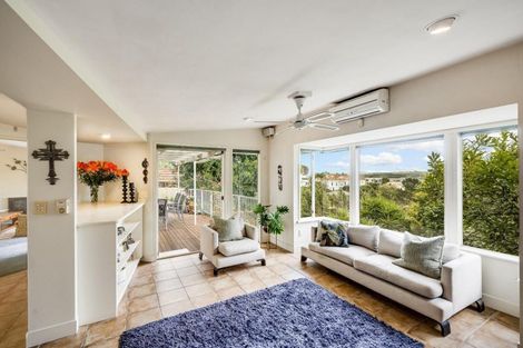 Photo of property in 2 Coleman Terrace, Hospital Hill, Napier, 4110