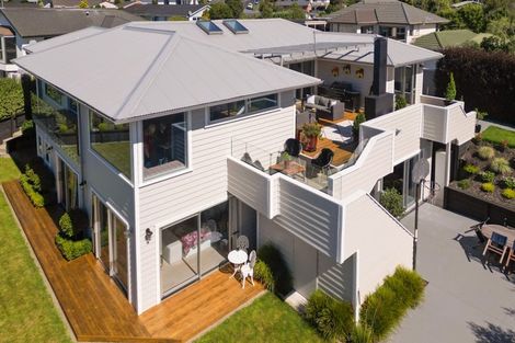 Photo of property in 93 Easther Crescent, Kew, Dunedin, 9012