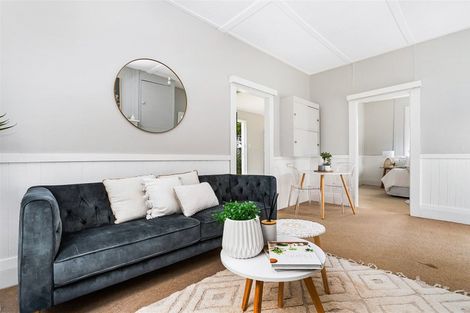 Photo of property in 74 George Street, Hikurangi, 0114