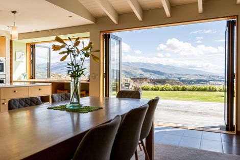 Photo of property in 138 Hall Road, Bannockburn, Cromwell, 9384