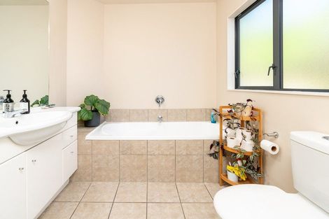 Photo of property in 179 Karepa Street, Brooklyn, Wellington, 6021