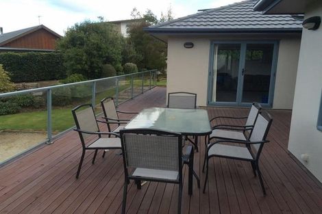 Photo of property in 15 Trevathan Lane, Wanaka, 9305