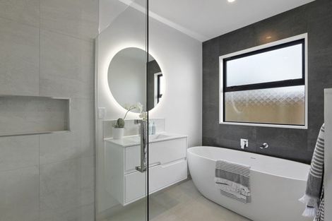 Photo of property in 3 Baker Estate Lane, Halswell, Christchurch, 8025