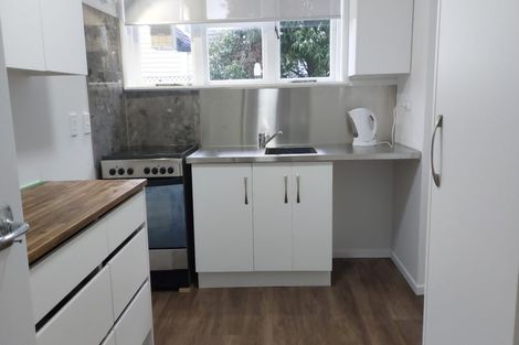 Photo of property in 11 Oak Street, Ebdentown, Upper Hutt, 5018