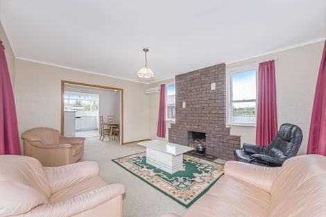 Photo of property in 1/13 Arahia Street, Northcote, Auckland, 0627