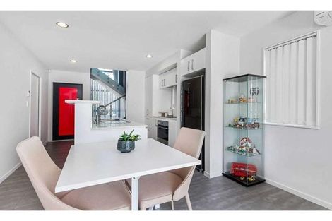 Photo of property in 50 Makamaka Lane, Albany Heights, Auckland, 0632